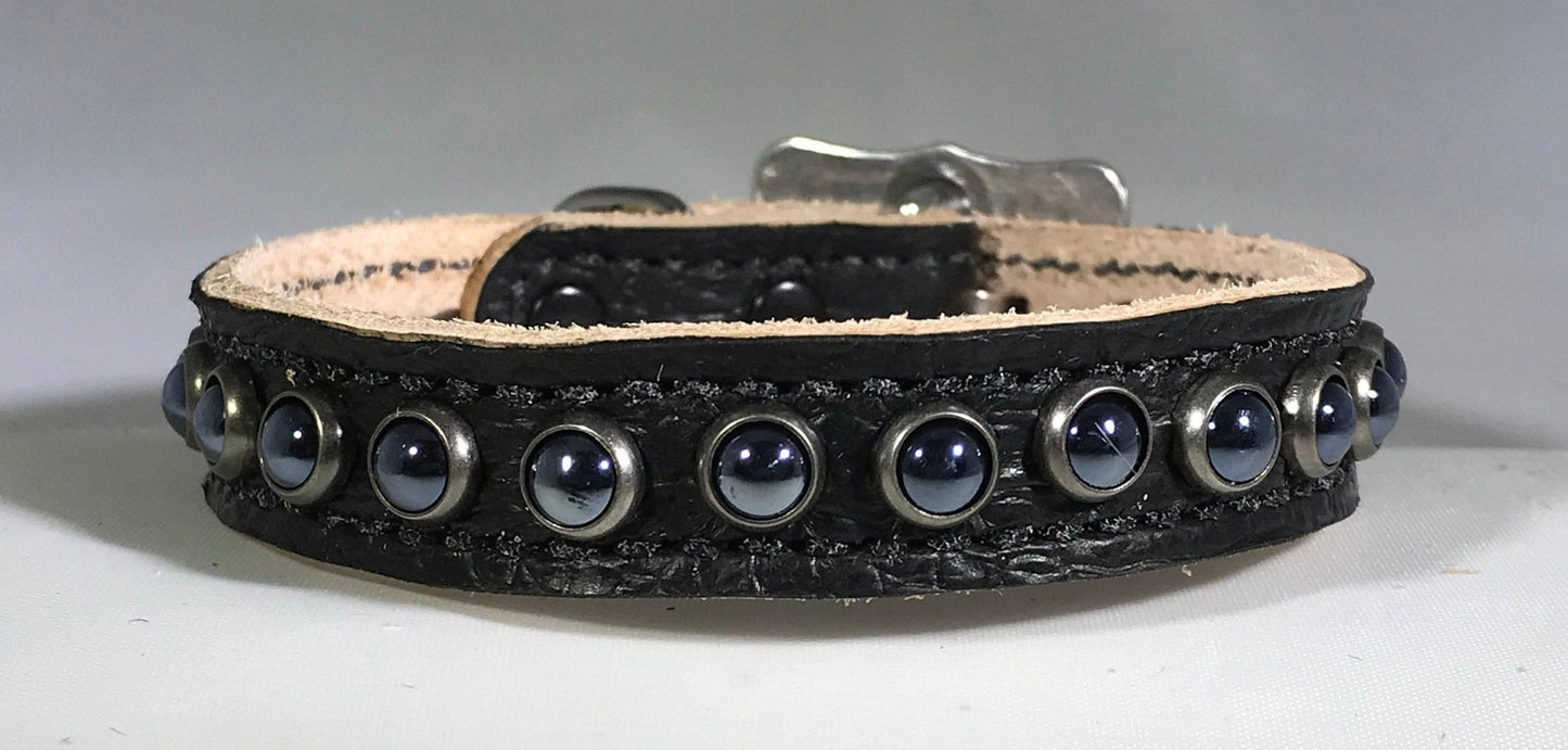 Black on Black Dog Collar - Gypsy Jewels By TimberHandcrafted black on black leather dog collar with durable metal hardware, premium pet accessory for stylish, comfortable, and long - lasting wear.Gypsy Jewels By TimberGypsy Jewels By TimberDog Collar