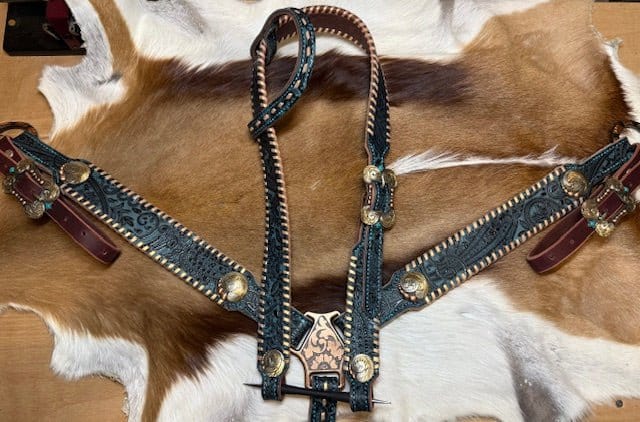 CUSTOM HORSE TACK - Gypsy Jewels By TimberCUSTOM HORSE TACKGypsy Jewels By TimberGypsy Jewels By TimberCustom Horse Tack
