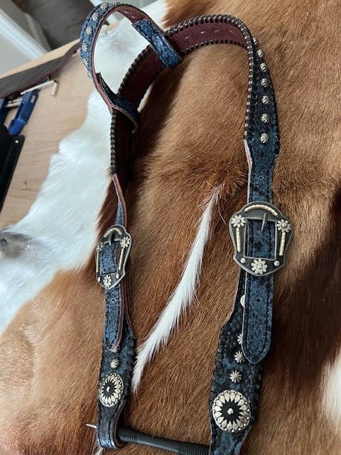 CUSTOM HORSE TACK - Gypsy Jewels By TimberCUSTOM HORSE TACKGypsy Jewels By TimberGypsy Jewels By TimberCustom Horse Tack