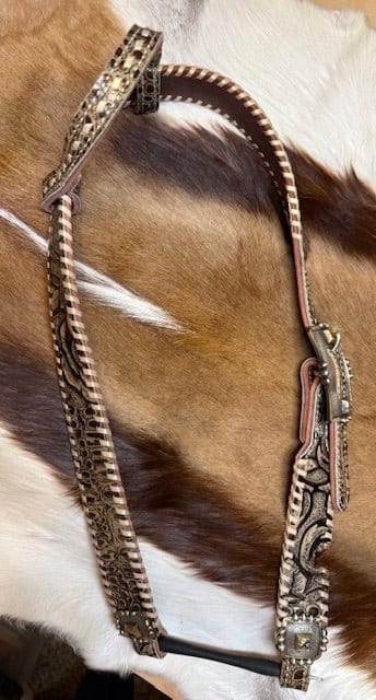 CUSTOM HORSE TACK - Gypsy Jewels By TimberCUSTOM HORSE TACKGypsy Jewels By TimberGypsy Jewels By TimberCustom Horse Tack